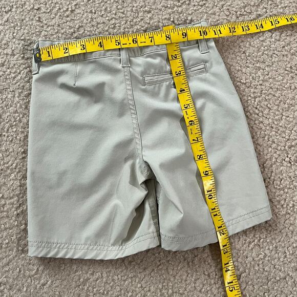 Under Armour Boys Khaki Performance Golf Shorts Size 4 - Picture 4 of 4